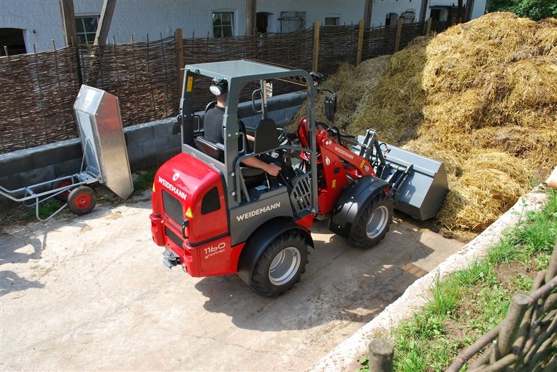מעמיס ויידמן eHoftrac מותאם בעיקר לעבודה בקרבת בעלי חיים ו/או במקומות סגורים בהם מהווה מנוע בעירה פנימי מפגע, בשל פליטת הגזים הרעילים