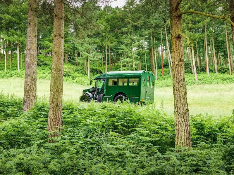 JCB Fastrac tour vehicle